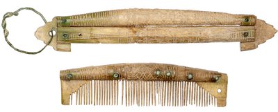 Comb with comb case