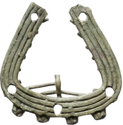 Chain holder